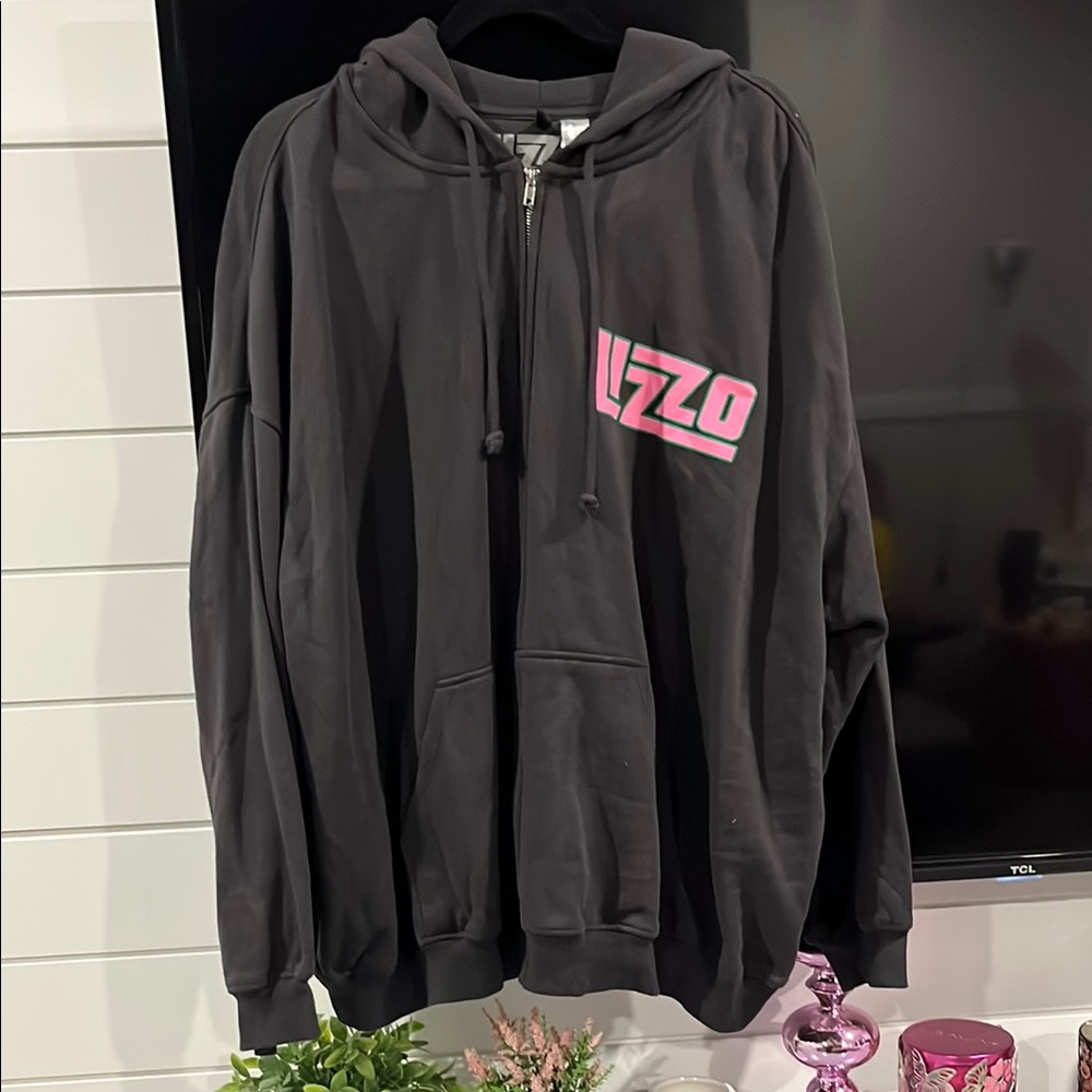 NWOT Lizzo About Damn Time Hoodie Size 3X